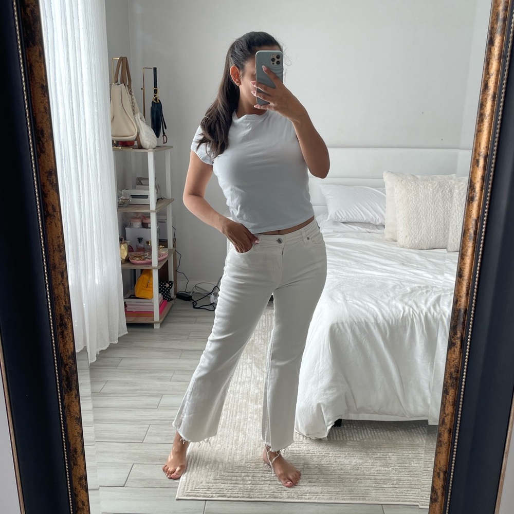 MANGO Sienna White Ankle Cropped Flare Raw Hem Jeans